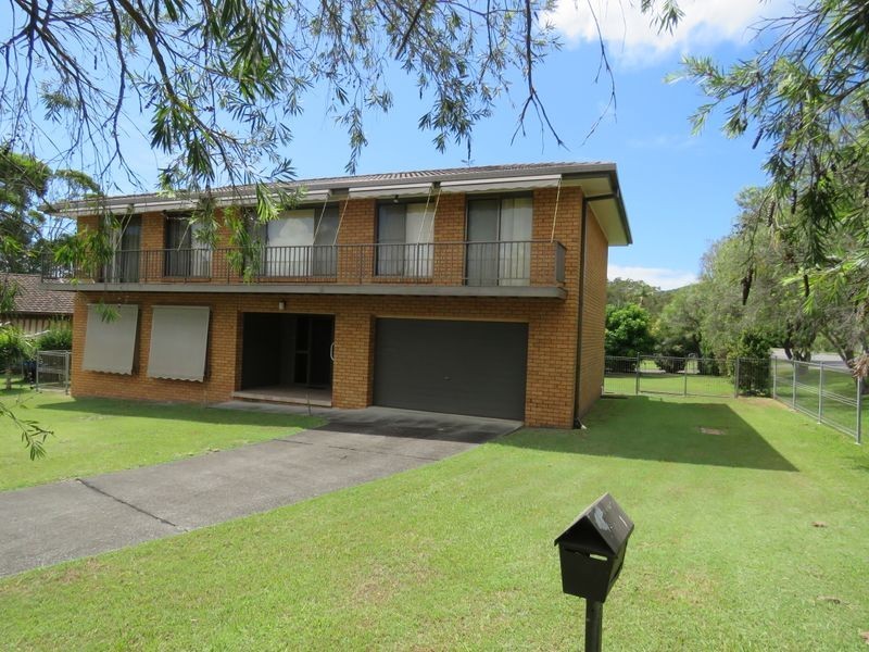 5 Michael Osling Place, South West Rocks NSW 2431