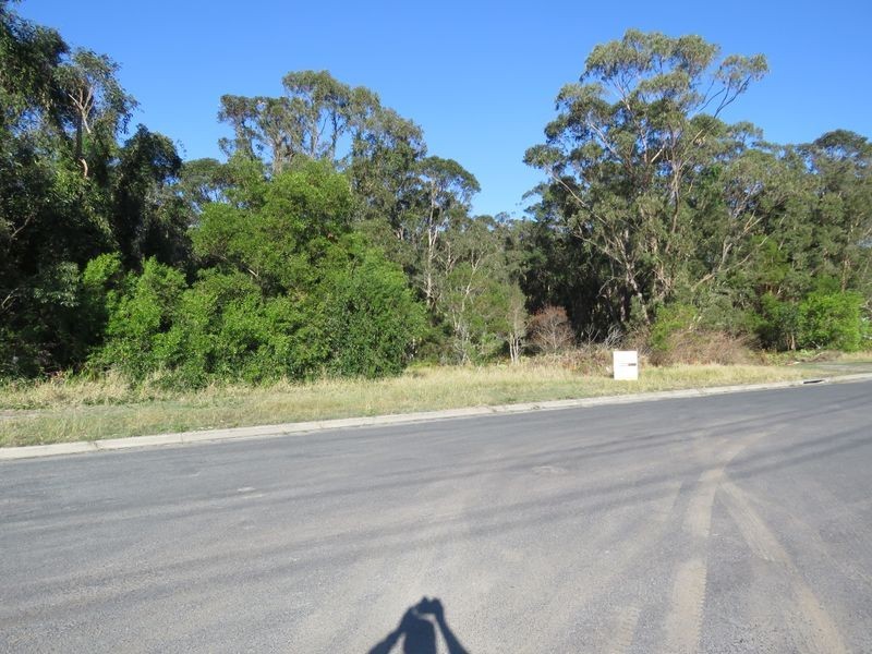 60 Lindsay Noonan Dr, South West Rocks NSW 2431