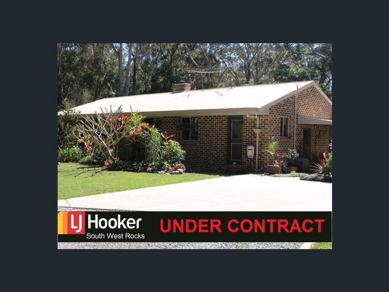 34 Ferntree Close, Arakoon NSW 2431