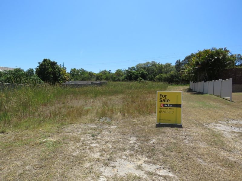 2 Sanders Place, South West Rocks NSW 2431