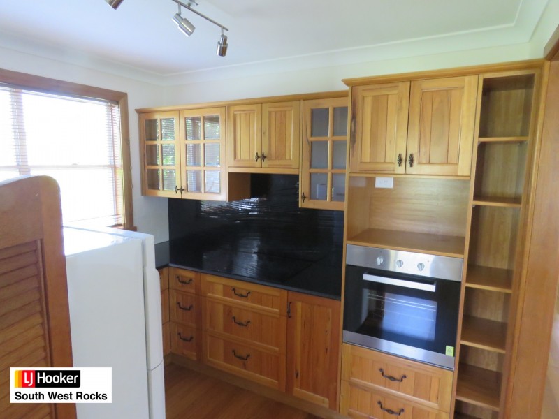 8 Hill Street, South West Rocks NSW 2431