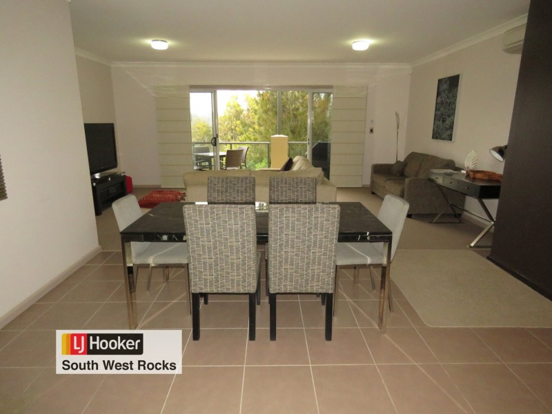 3/16 Paragon Avenue, South West Rocks NSW 2431