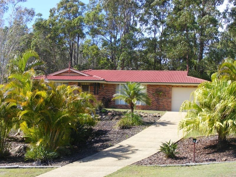 4 Marlin Dr, South West Rocks NSW 2431