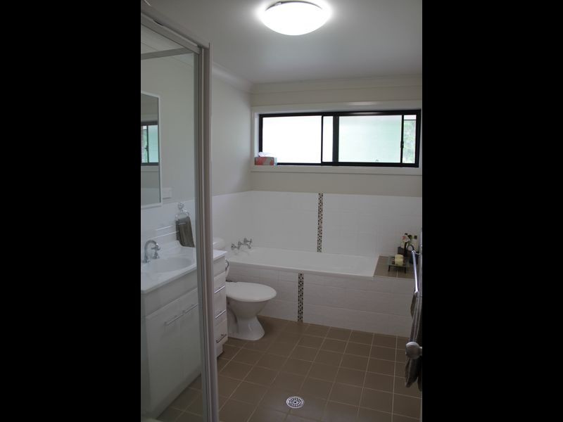 26 Steve Eagleton Dr, South West Rocks NSW 2431
