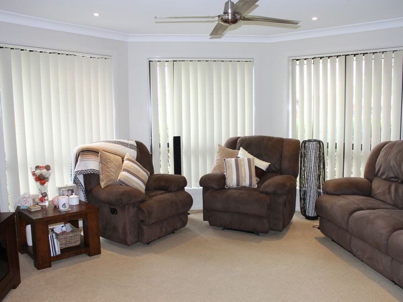 26 Steve Eagleton Dr, South West Rocks NSW 2431
