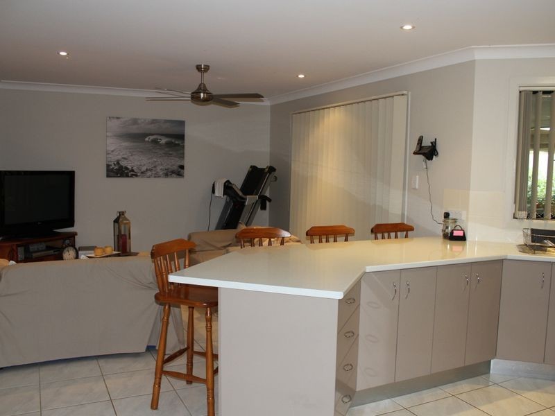 26 Steve Eagleton Dr, South West Rocks NSW 2431