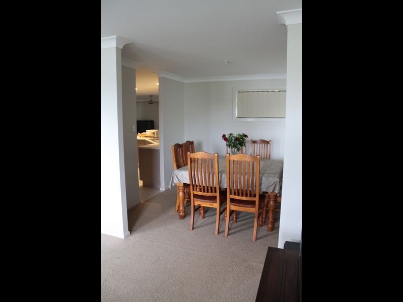 26 Steve Eagleton Dr, South West Rocks NSW 2431