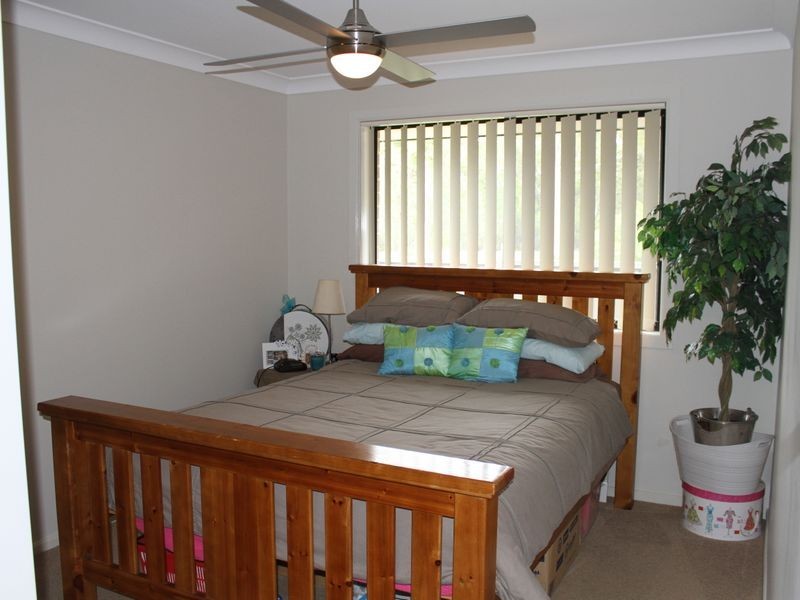 26 Steve Eagleton Dr, South West Rocks NSW 2431