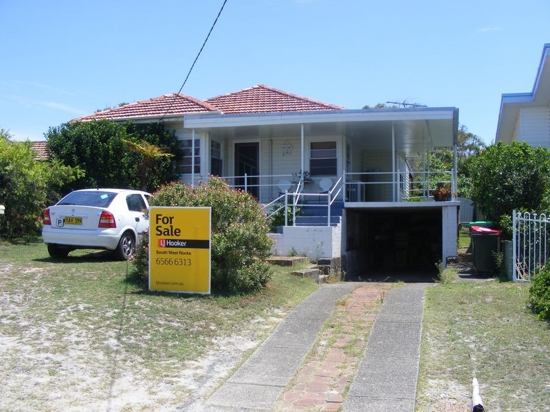 23 Sturt Street, South West Rocks NSW 2431