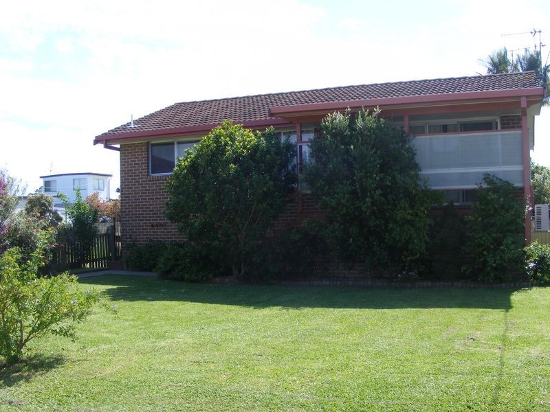 9 Holy Lane, Smithtown NSW 2440