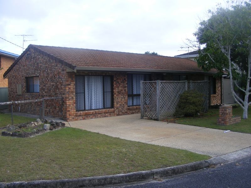 7 Goolagong cr, South West Rocks NSW 2431