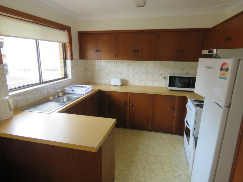 15 Phillip Drive, South West Rocks NSW 2431