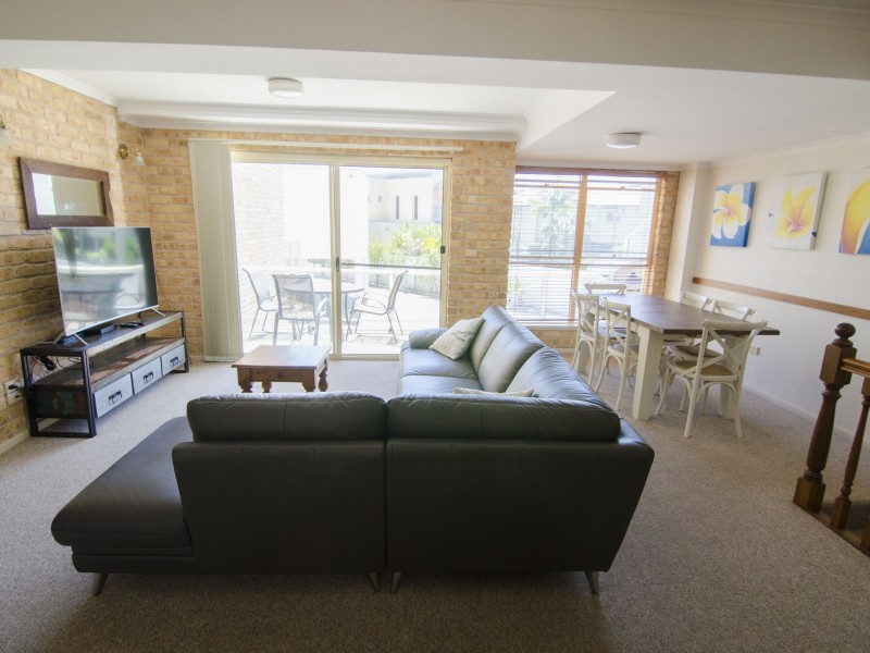 3/8 Paragon Ave, South West Rocks NSW 2431