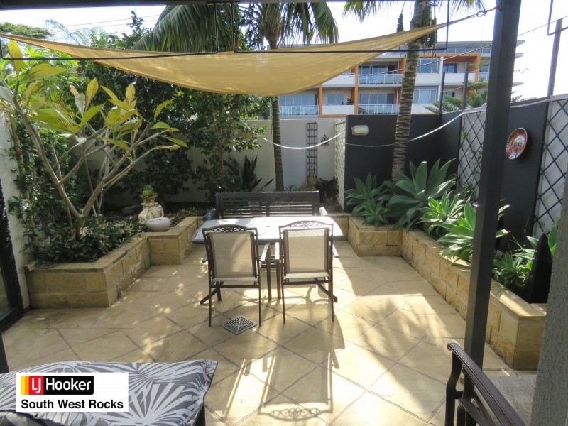 1/3 Landsborough Street, South West Rocks NSW 2431