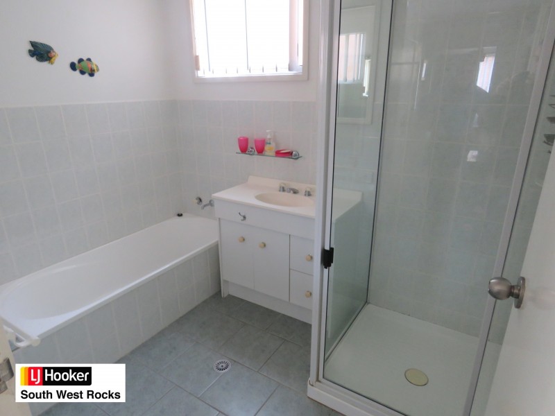 1/3 Landsborough Street, South West Rocks NSW 2431