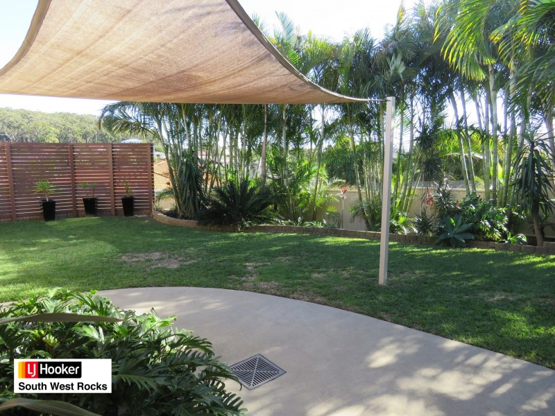 3 Sanders Place, South West Rocks NSW 2431