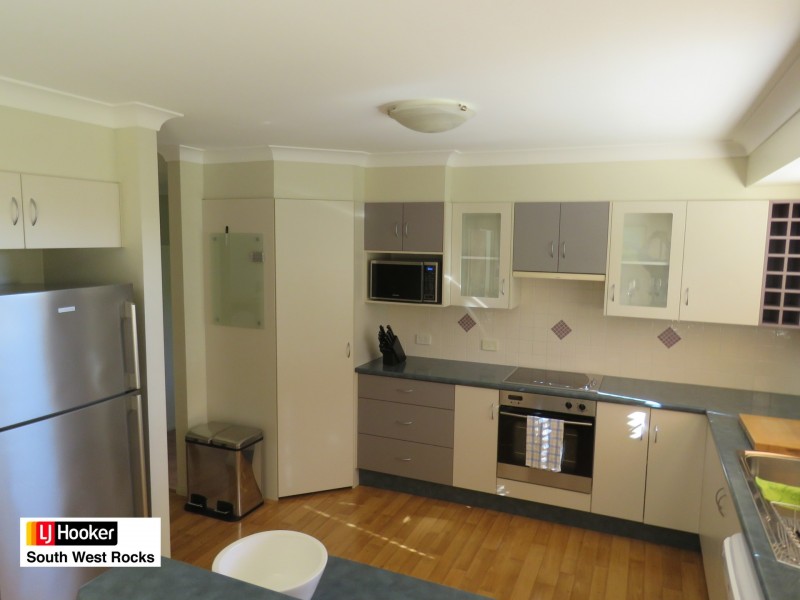 3 Sanders Place, South West Rocks NSW 2431