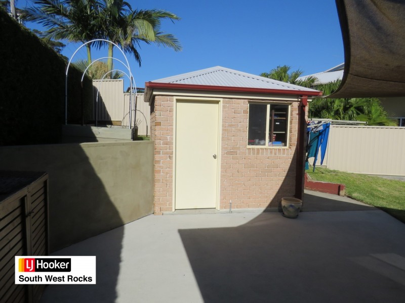 3 Sanders Place, South West Rocks NSW 2431