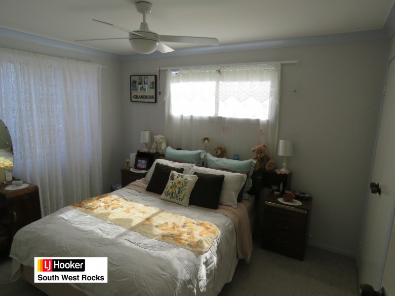 Unit 1 & Unit 2/27 Arthur Street, South West Rocks NSW 2431