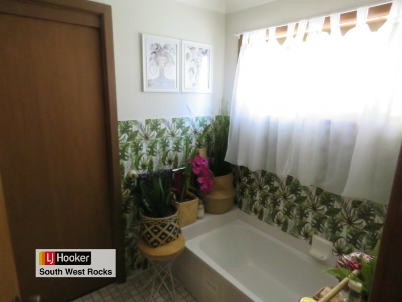 25 Brucefield Street, South West Rocks NSW 2431