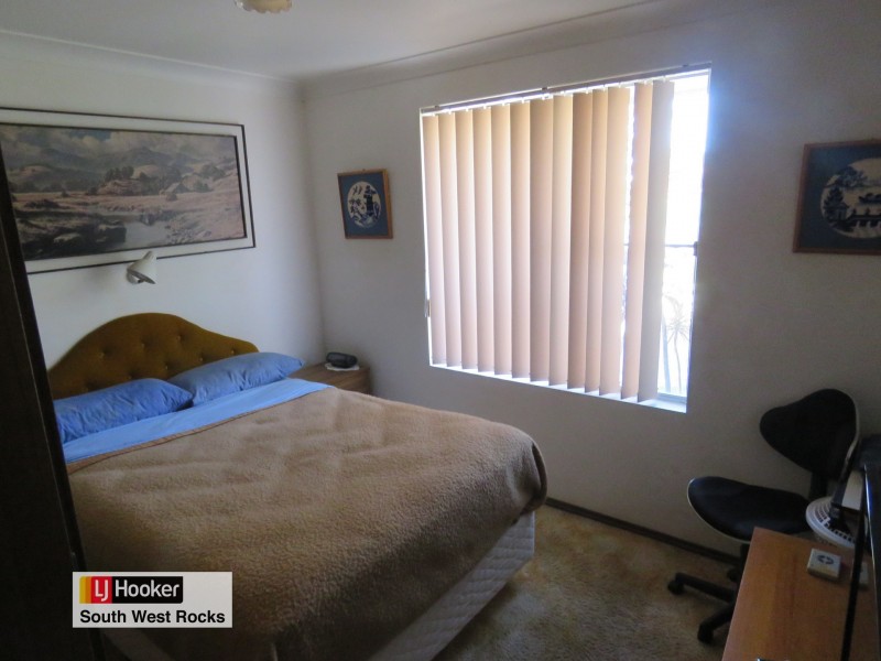 4 Bruce Field Street, South West Rocks NSW 2431