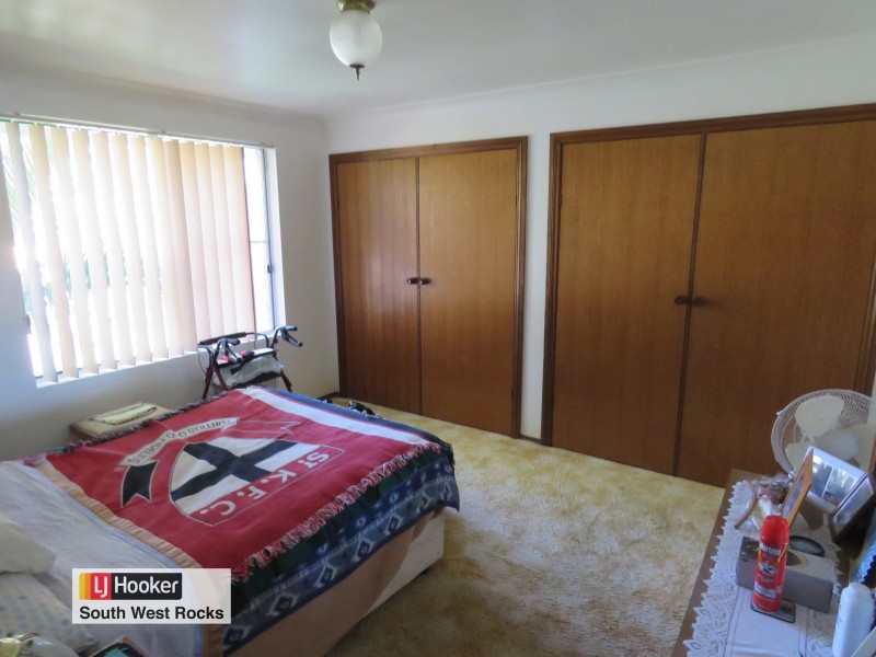 4 Bruce Field Street, South West Rocks NSW 2431