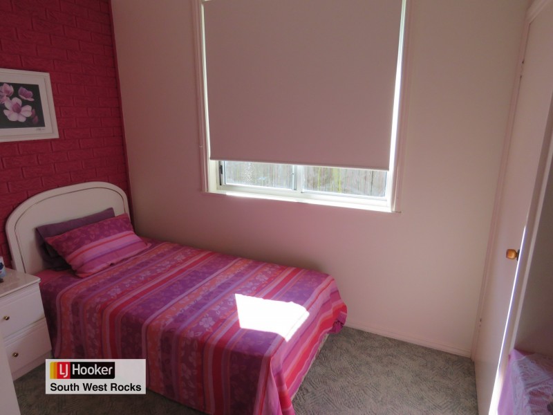 4 Bruce Field Street, South West Rocks NSW 2431