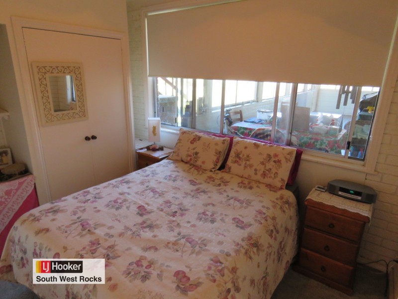 4 Bruce Field Street, South West Rocks NSW 2431