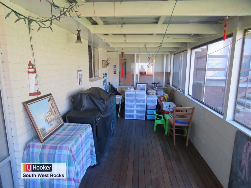 4 Bruce Field Street, South West Rocks NSW 2431