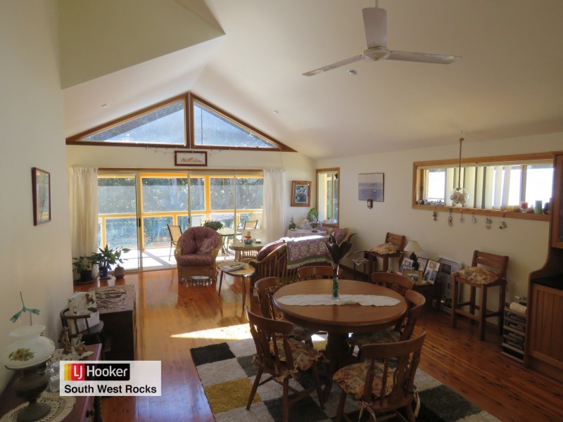 4 Carri Street, Arakoon NSW 2431