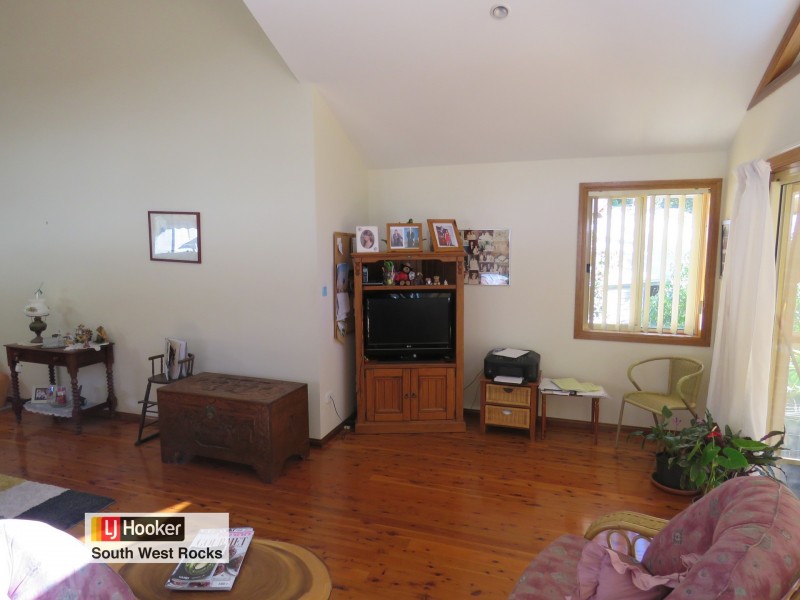 4 Carri Street, Arakoon NSW 2431