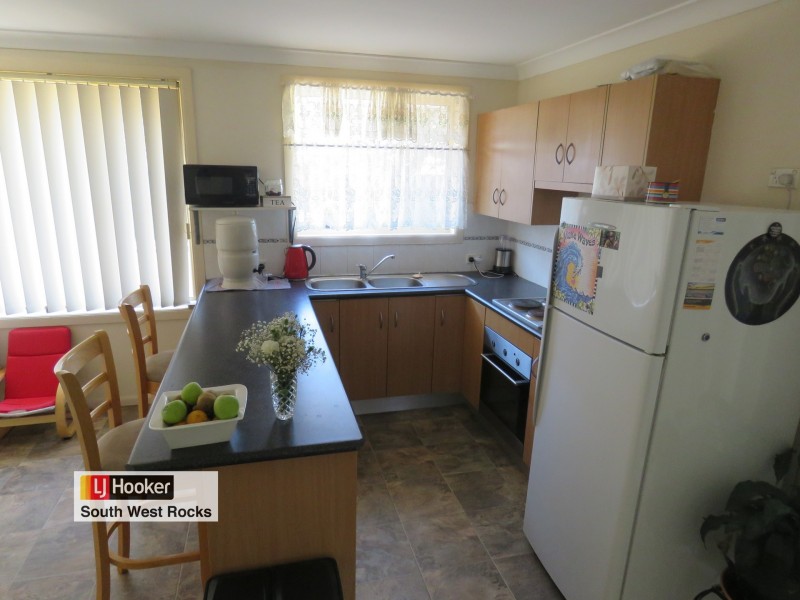 21 Herbert Appleby Circuit, South West Rocks NSW 2431