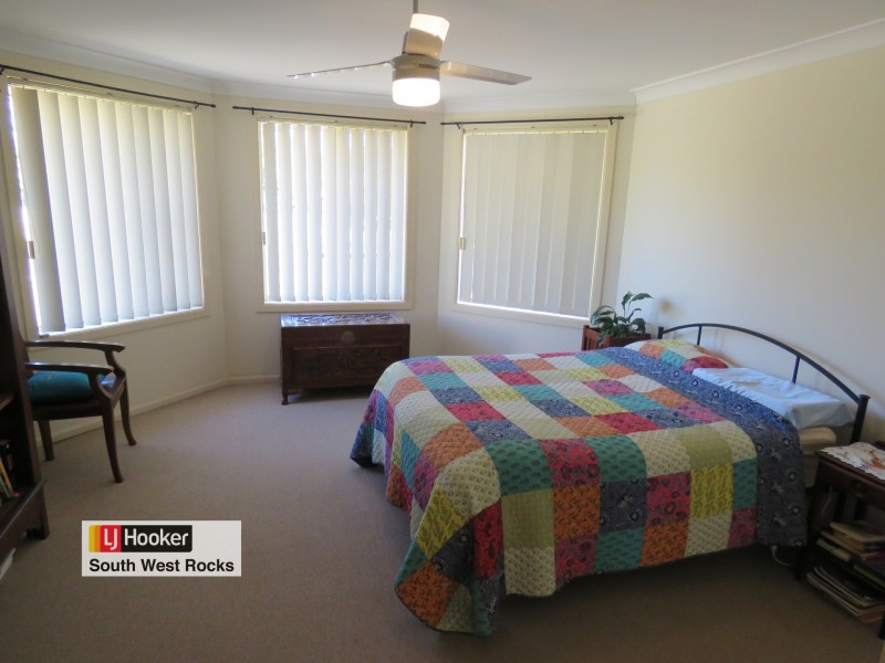 21 Herbert Appleby Circuit, South West Rocks NSW 2431
