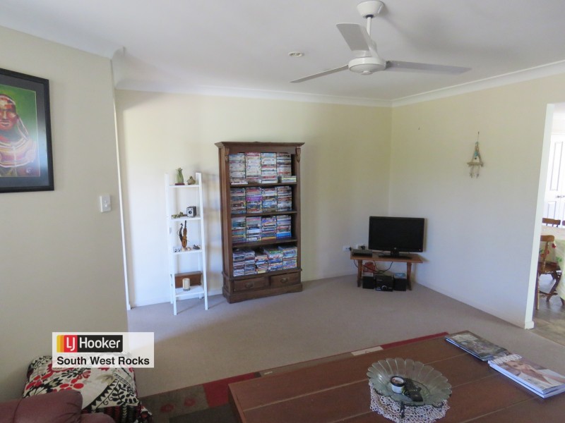 21 Herbert Appleby Circuit, South West Rocks NSW 2431