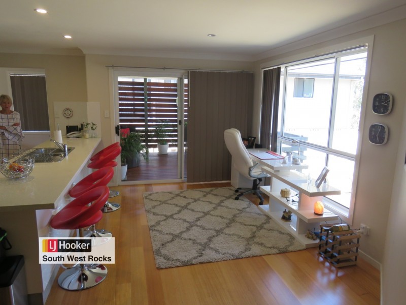 12 Yulgilbar Place, South West Rocks NSW 2431
