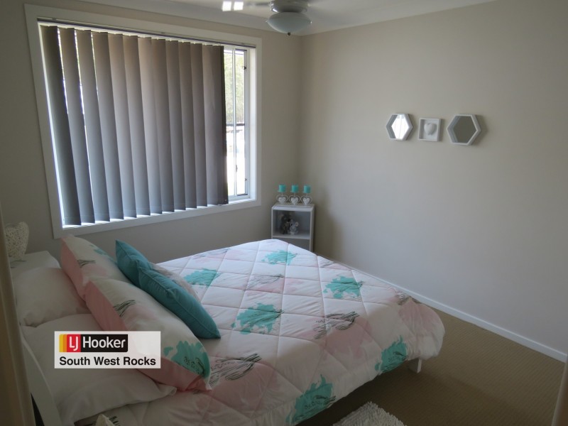 12 Yulgilbar Place, South West Rocks NSW 2431