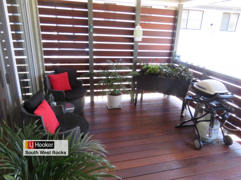 12 Yulgilbar Place, South West Rocks NSW 2431