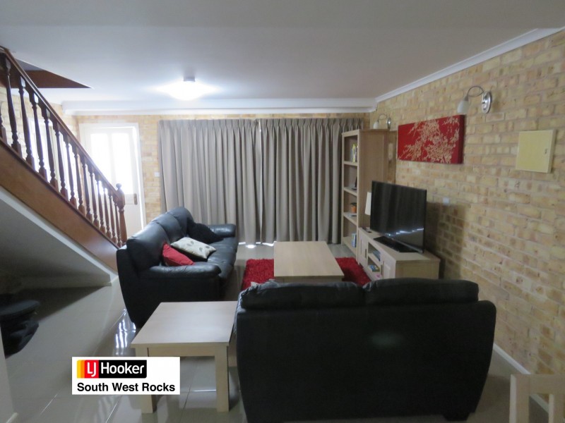 6/8-12 Paragon Avenue, South West Rocks NSW 2431