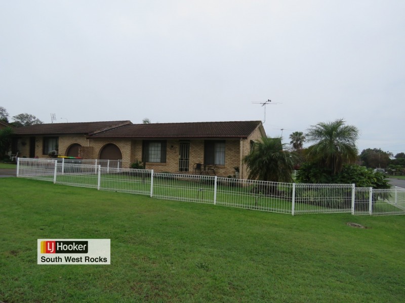 2/1 Michael Place, South West Rocks NSW 2431