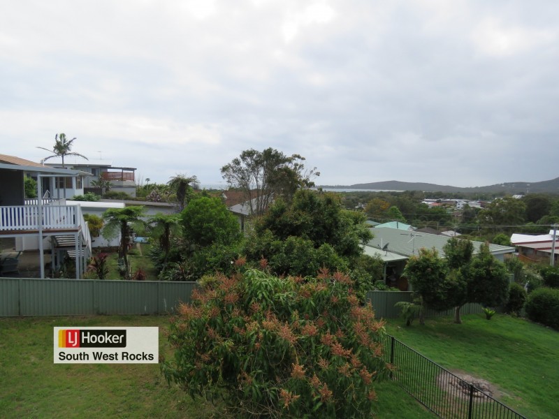 10 Seaview Street, South West Rocks NSW 2431