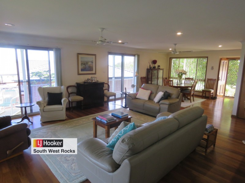 61 Ocean Street, South West Rocks NSW 2431