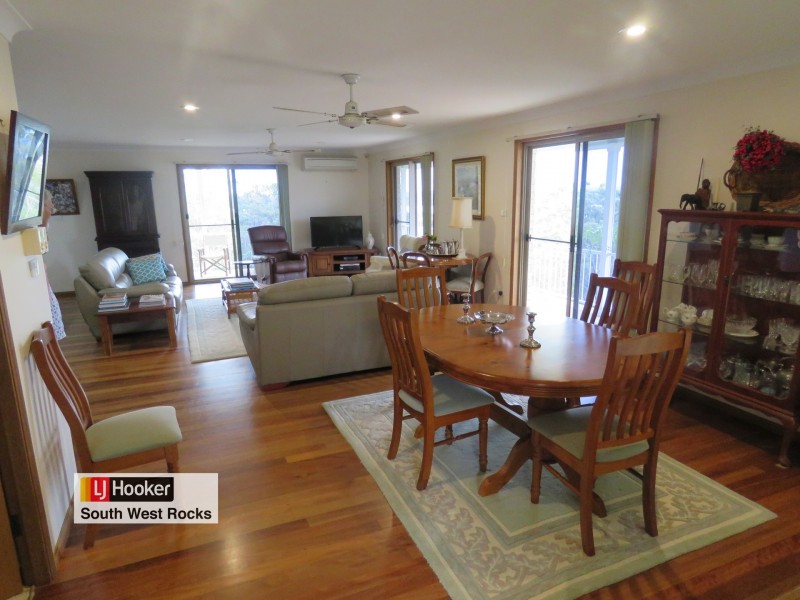 61 Ocean Street, South West Rocks NSW 2431