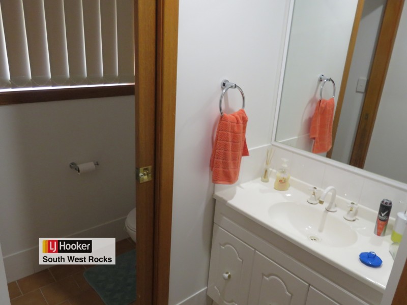 1/37 Delmer Close, South West Rocks NSW 2431