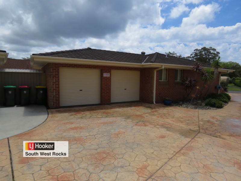 1/37 Delmer Close, South West Rocks NSW 2431