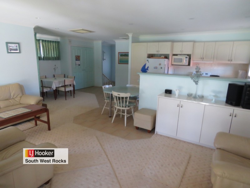 7 Mitchell Street, South West Rocks NSW 2431