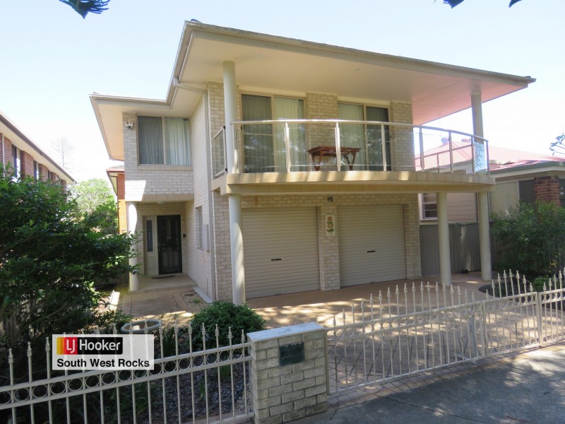7 Mitchell Street, South West Rocks NSW 2431