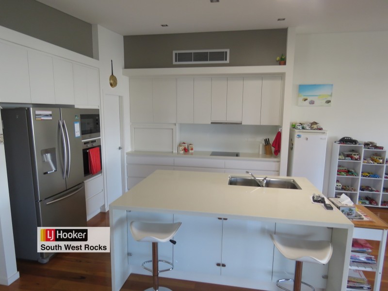 16B McIntyre Street, South West Rocks NSW 2431
