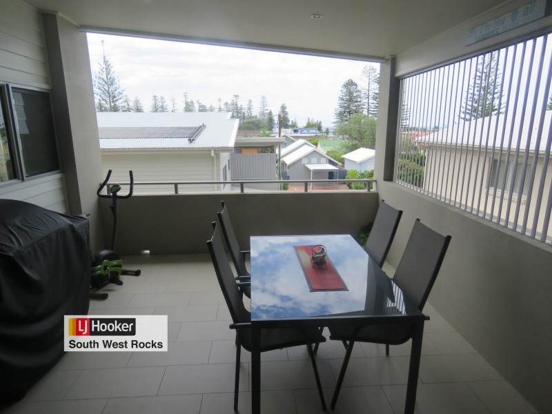 16B McIntyre Street, South West Rocks NSW 2431