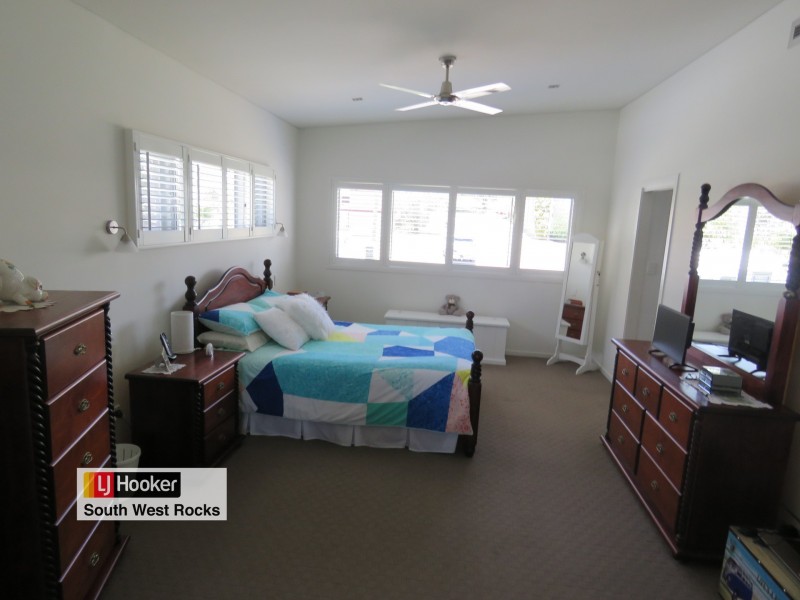 16B McIntyre Street, South West Rocks NSW 2431