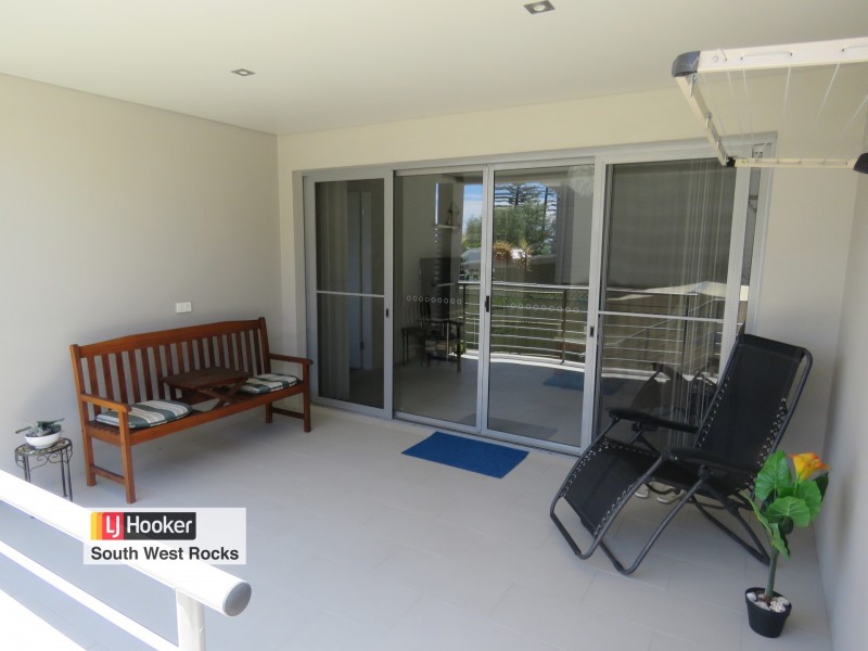 16B McIntyre Street, South West Rocks NSW 2431